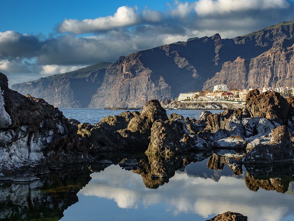Things to do in Tenerife Los Gigantes