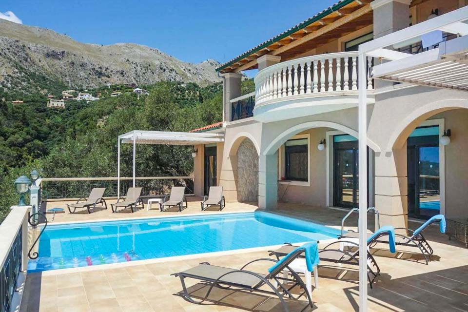 Villa Anna Nissaki, Nissaki, Corfu | Solmar Villas